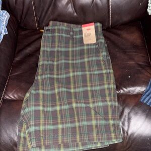 Levi's Green Plaid Pencil